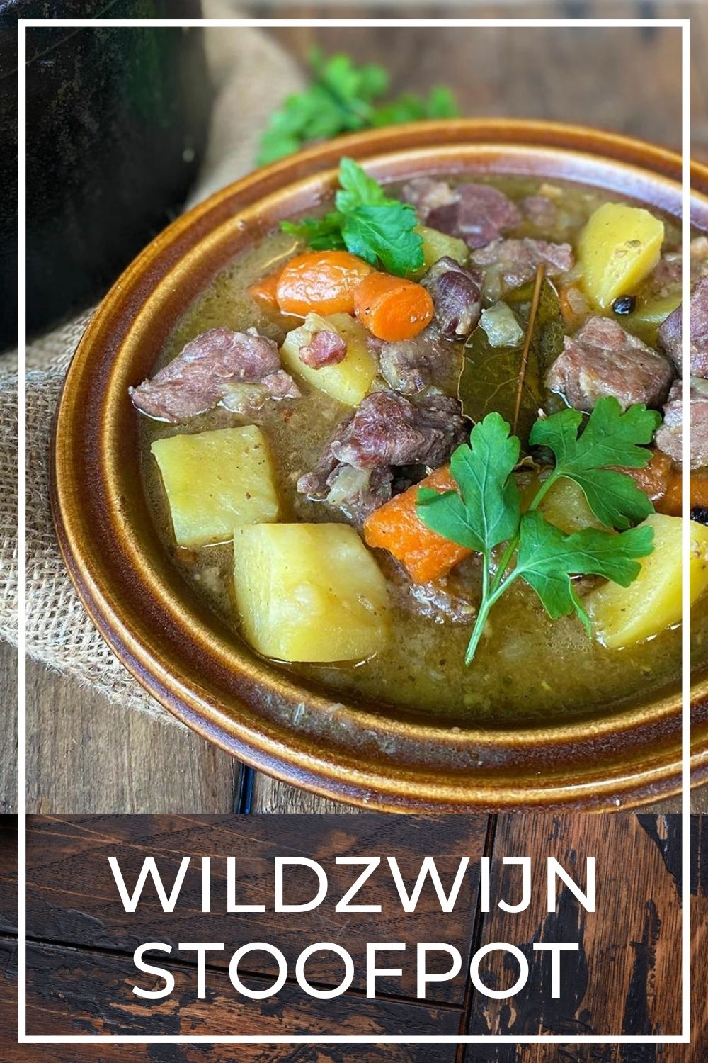 Wildzwijn Stoofpot Met Bier Spekjes En Bospaddenstoelenbouillon