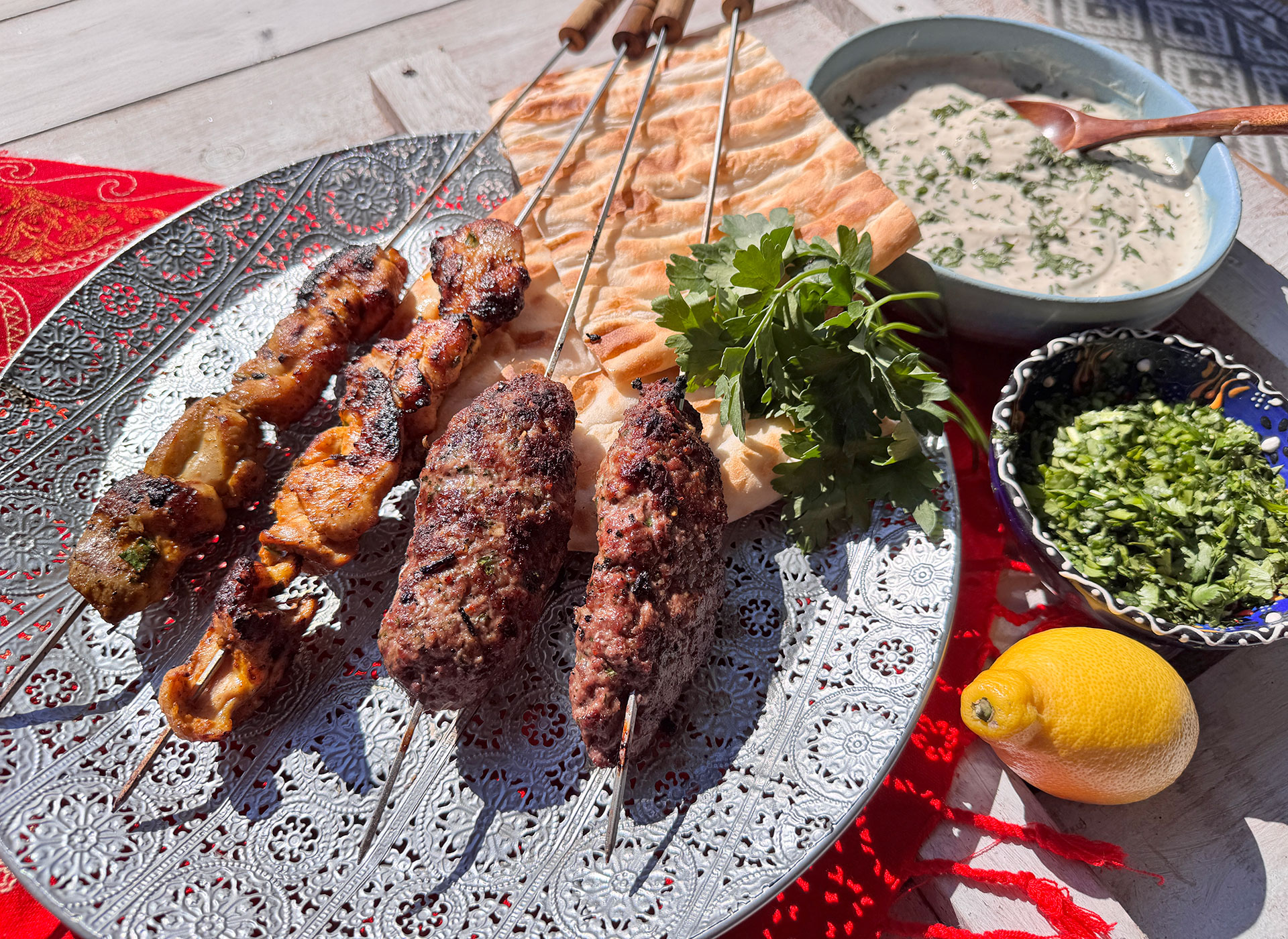 Chicken Skewers & Beef Kabobs – Marokkaanse BBQ uit Marrakech