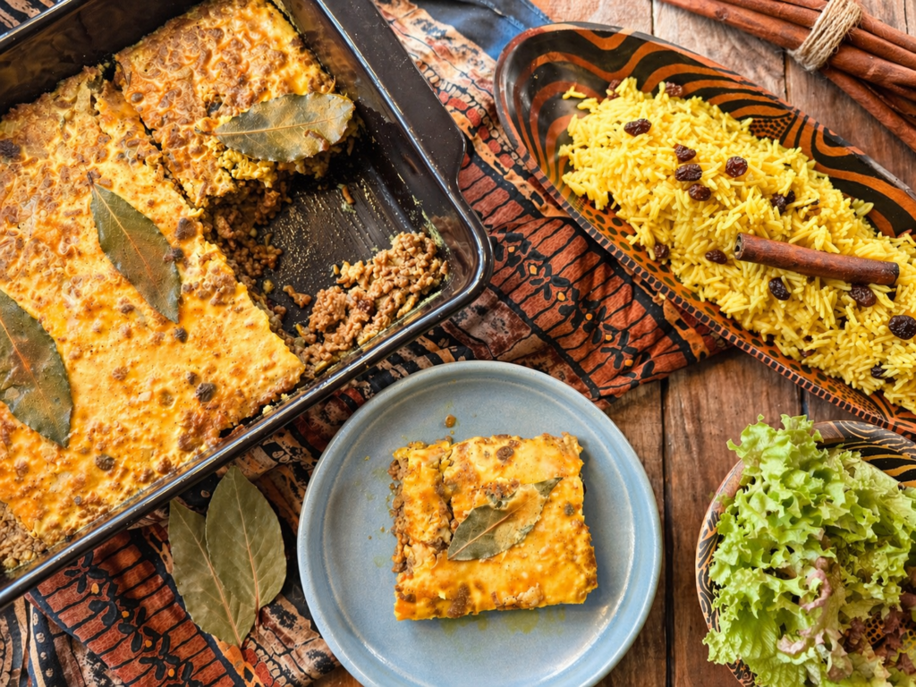 Ovenschaal met zelfgemaakte Zuid-Afrikaanse bobotie