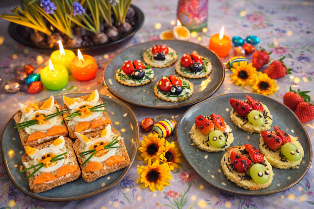 Paas hapjes met kinderen paashaas biscottes